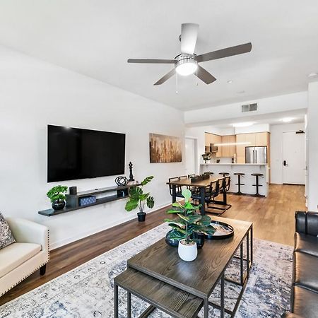 Beverly Grove Chic City Oasis 2 Bedroom Apt With Den 138 ロサンゼルス エクステリア 写真