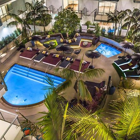 Beverly Grove Chic City Oasis 2 Bedroom Apt With Den 138 ロサンゼルス エクステリア 写真