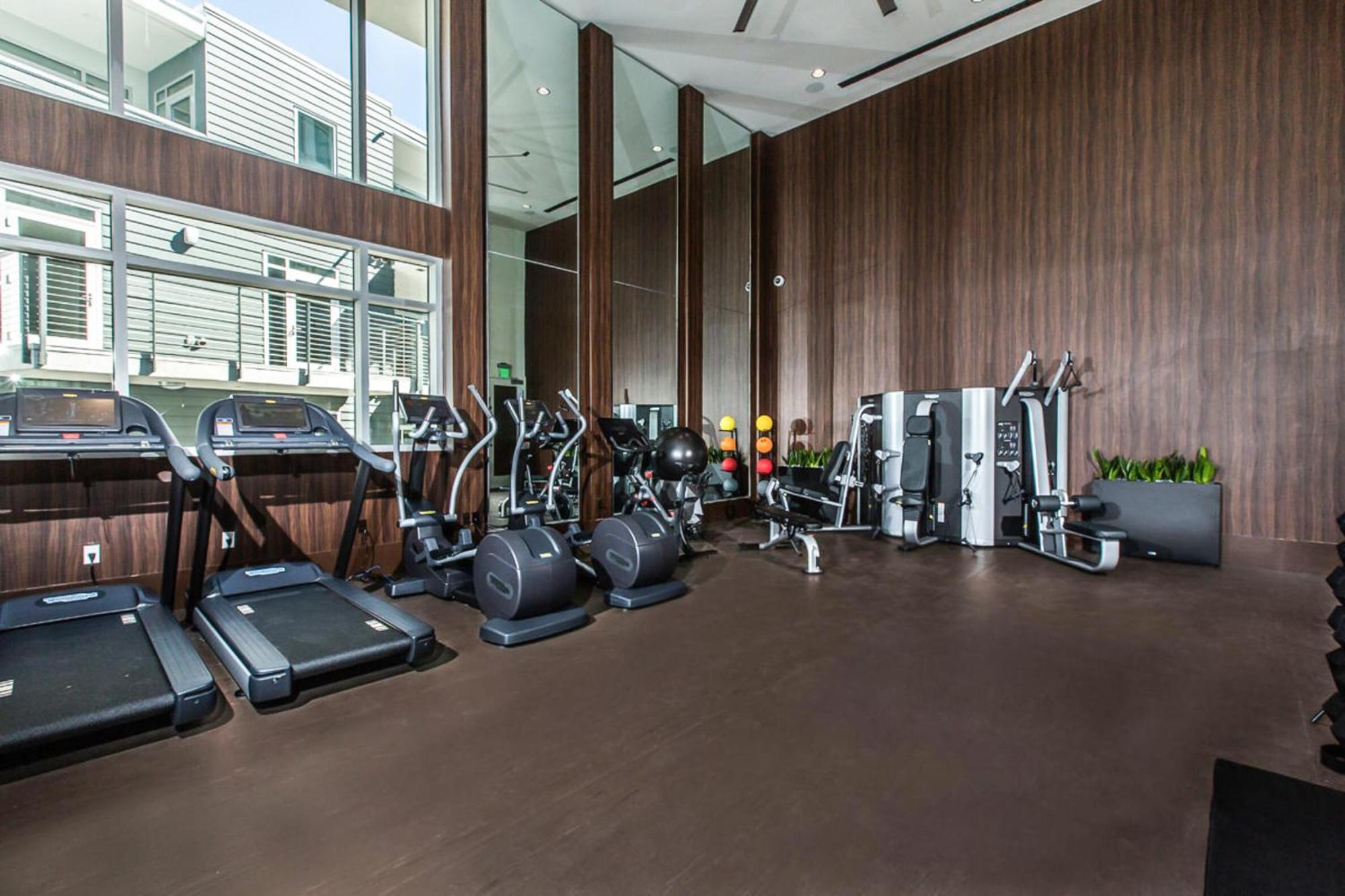 Beverly Grove Chic City Oasis 2 Bedroom Apt With Den 138 ロサンゼルス エクステリア 写真